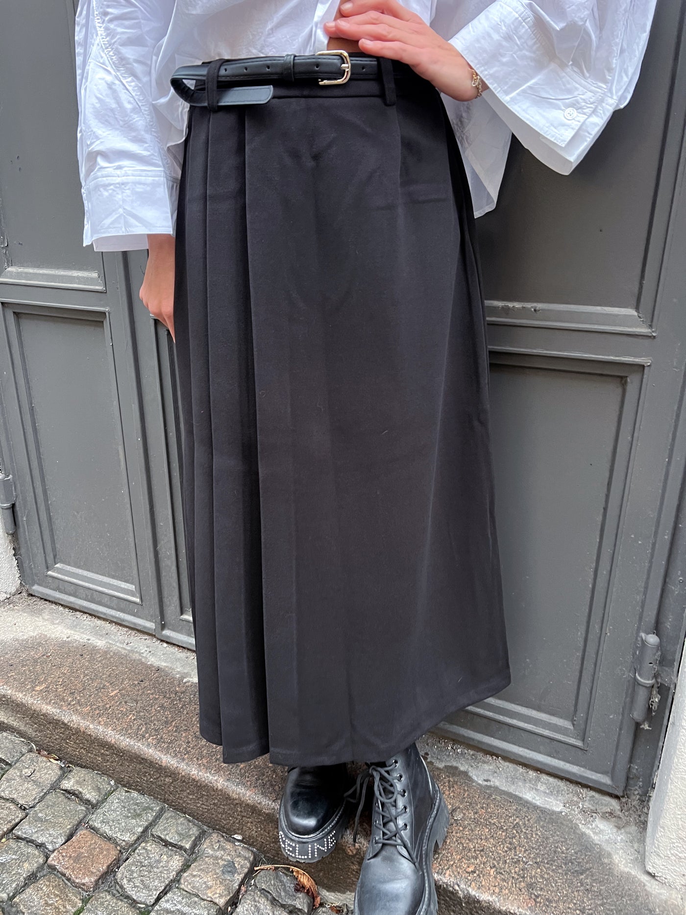 Mia Long Skirt Black