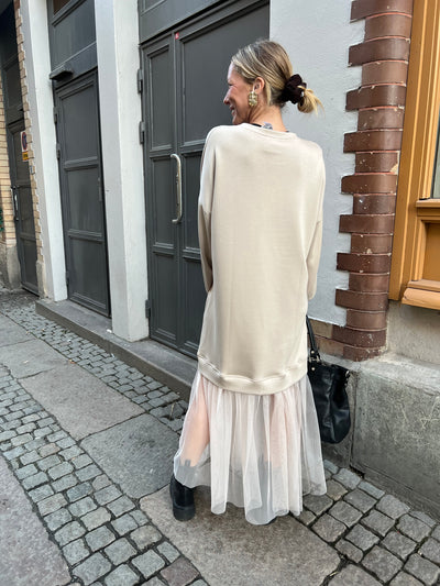 Bocka beige dress med tyll