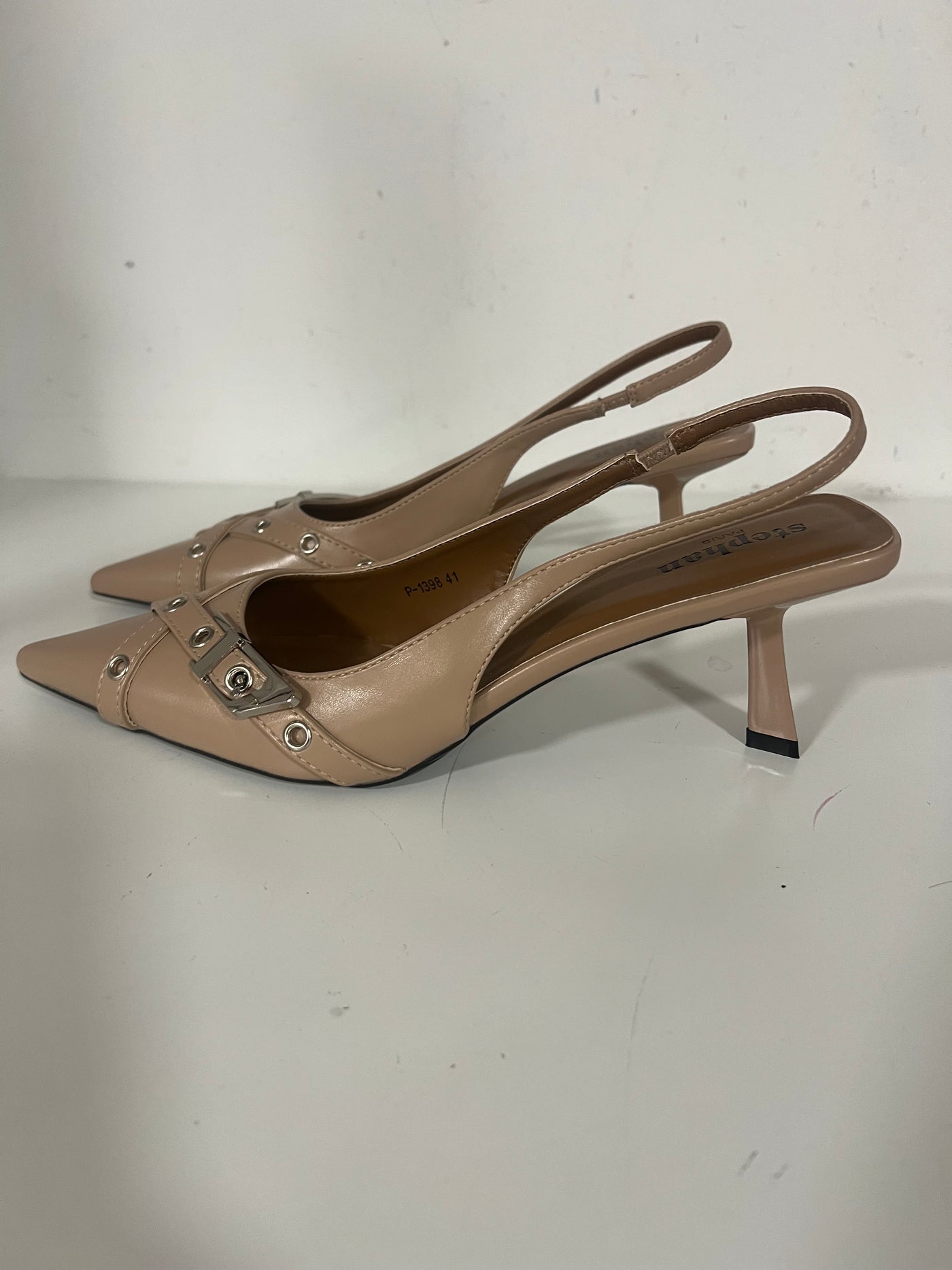 Frida pumps beige